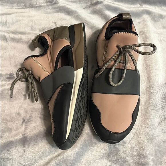 Aldo Women’s Dwiedia Trainer - Pink/ Grey - Picture 1 of 11